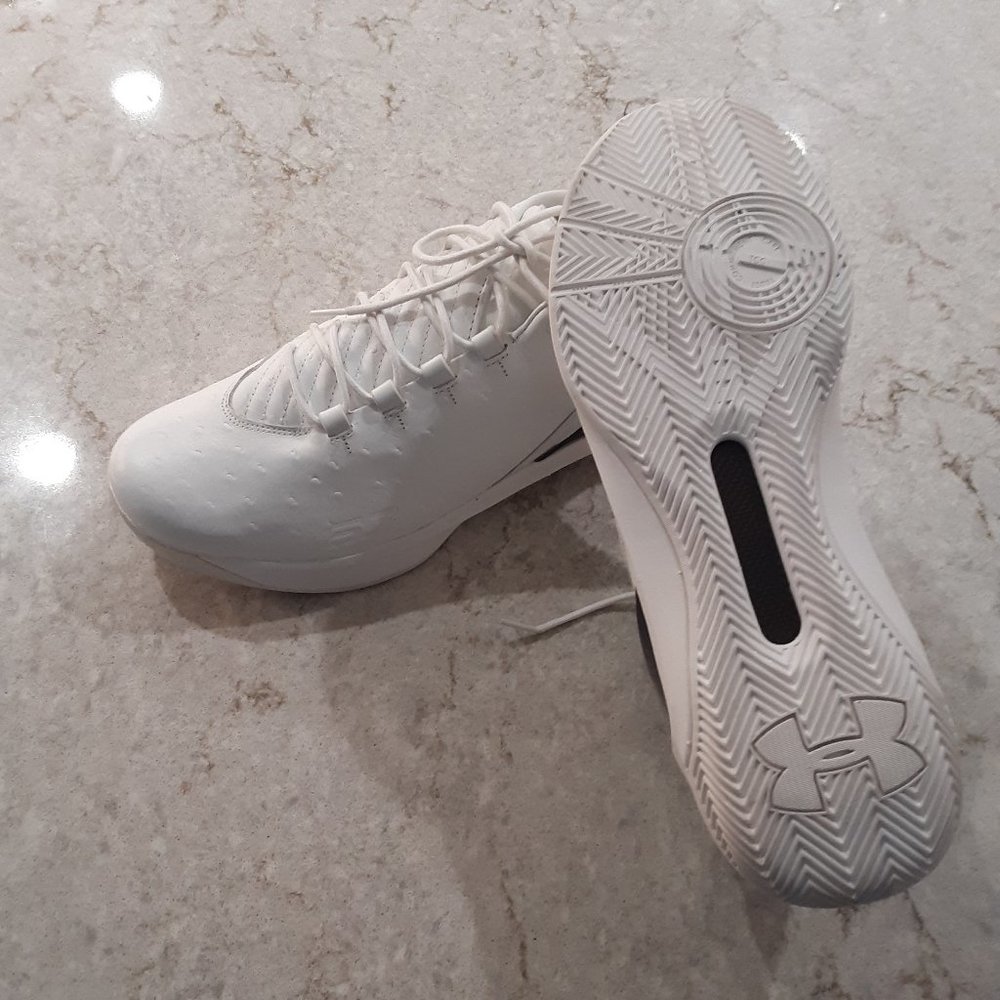 UNDER ARMOUR Curry 3 Lux Low Basketball Shoes